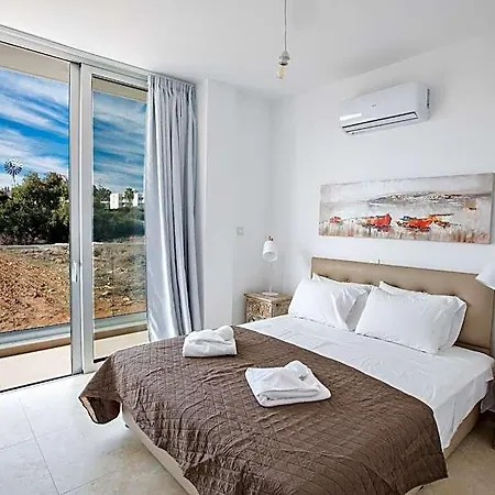 Hotel Prol20, Contemporary 3bdr With Pool, Close To The Beaches 3*